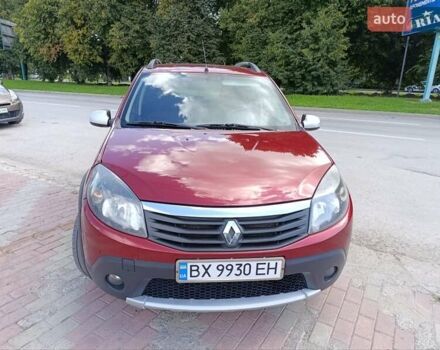 Красный Рено Сандеро, объемом двигателя 1.6 л и пробегом 221 тыс. км за 6200 $, фото 6 на Automoto.ua