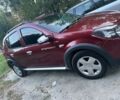 Красный Рено Сандеро, объемом двигателя 1.6 л и пробегом 98 тыс. км за 7100 $, фото 1 на Automoto.ua