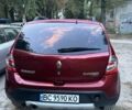 Красный Рено Сандеро, объемом двигателя 1.6 л и пробегом 98 тыс. км за 7100 $, фото 3 на Automoto.ua