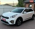 Красный Рено Сандеро, объемом двигателя 1.39 л и пробегом 95 тыс. км за 3800 $, фото 1 на Automoto.ua