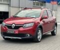 Красный Рено Сандеро, объемом двигателя 1.5 л и пробегом 179 тыс. км за 6790 $, фото 1 на Automoto.ua
