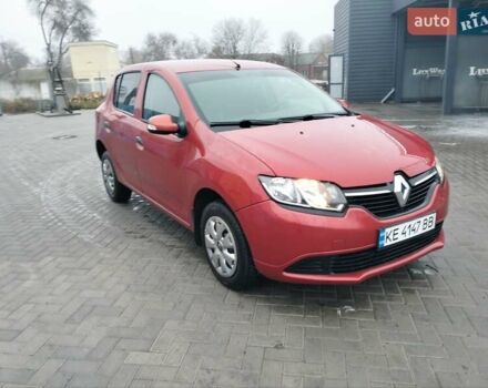 Красный Рено Сандеро, объемом двигателя 1.46 л и пробегом 216 тыс. км за 7777 $, фото 2 на Automoto.ua