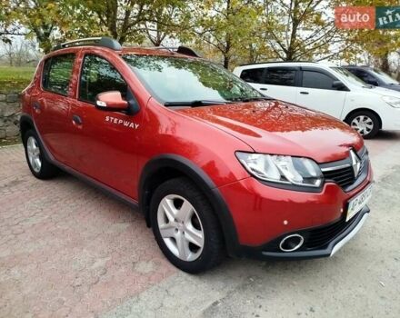 Красный Рено Сандеро, объемом двигателя 1.46 л и пробегом 80 тыс. км за 7777 $, фото 7 на Automoto.ua