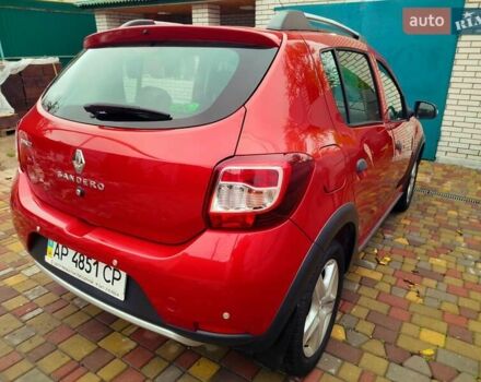Красный Рено Сандеро, объемом двигателя 1.46 л и пробегом 80 тыс. км за 7777 $, фото 16 на Automoto.ua