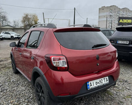 Красный Рено Сандеро, объемом двигателя 1.46 л и пробегом 141 тыс. км за 8800 $, фото 4 на Automoto.ua