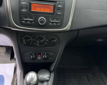 Красный Рено Сандеро, объемом двигателя 1.46 л и пробегом 141 тыс. км за 8800 $, фото 10 на Automoto.ua