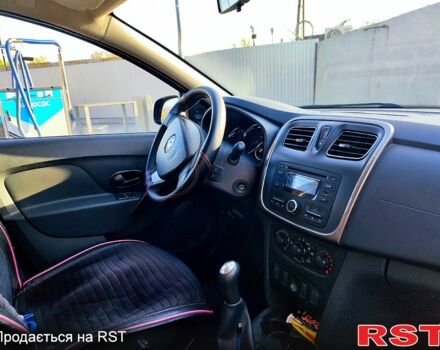 Червоний Рено Сандеро, об'ємом двигуна 1.5 л та пробігом 193 тис. км за 8300 $, фото 5 на Automoto.ua