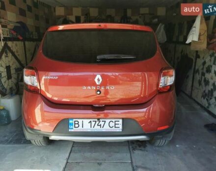 Рено Сандеро 2015 в Полтаве на Automoto.ua Красный Рено Сандеро, объемом двигателя 1.6 л и пробегом 88 тыс. км за 8500 $, фото 18 на Automoto.ua