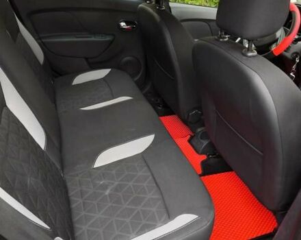 Червоний Рено Сандеро, об'ємом двигуна 1.46 л та пробігом 75 тис. км за 8500 $, фото 10 на Automoto.ua