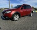 Красный Рено Сандеро, объемом двигателя 1.6 л и пробегом 84 тыс. км за 10900 $, фото 2 на Automoto.ua