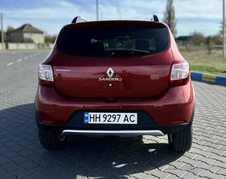 Красный Рено Сандеро, объемом двигателя 1.6 л и пробегом 87 тыс. км за 9900 $, фото 3 на Automoto.ua
