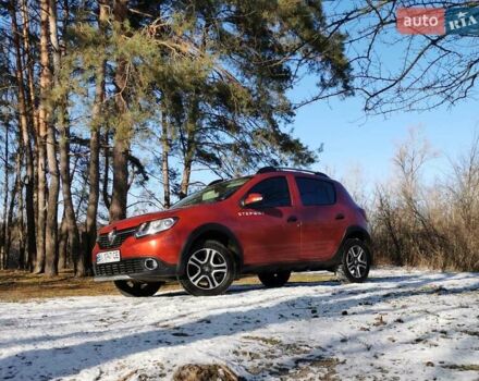 Рено Сандеро 2015 в Полтаве на Automoto.ua Красный Рено Сандеро, объемом двигателя 1.6 л и пробегом 88 тыс. км за 8500 $, фото 19 на Automoto.ua