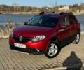 Красный Рено Сандеро, объемом двигателя 1.46 л и пробегом 30 тыс. км за 10350 $, фото 1 на Automoto.ua