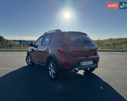 Красный Рено Сандеро, объемом двигателя 1.46 л и пробегом 62 тыс. км за 9500 $, фото 5 на Automoto.ua