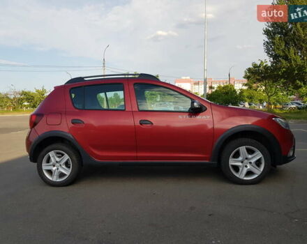 Червоний Рено Сандеро, об'ємом двигуна 1.5 л та пробігом 166 тис. км за 8900 $, фото 6 на Automoto.ua