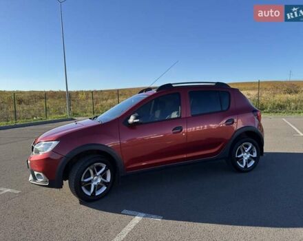 Красный Рено Сандеро, объемом двигателя 1.46 л и пробегом 62 тыс. км за 9500 $, фото 3 на Automoto.ua