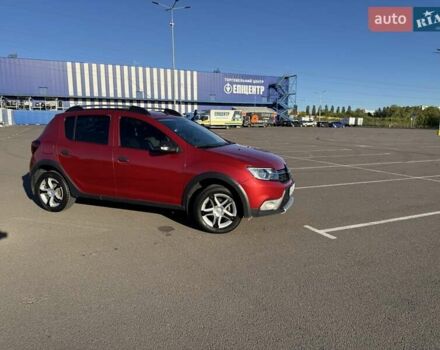 Красный Рено Сандеро, объемом двигателя 1.46 л и пробегом 62 тыс. км за 9500 $, фото 10 на Automoto.ua