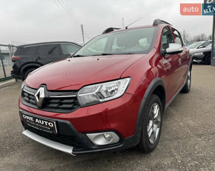 Червоний Рено Сандеро, об'ємом двигуна 0.9 л та пробігом 75 тис. км за 8890 $, фото 1 на Automoto.ua