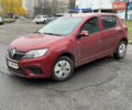Красный Рено Сандеро, объемом двигателя 1 л и пробегом 80 тыс. км за 6200 $, фото 1 на Automoto.ua