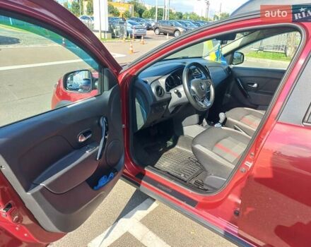 Красный Рено Сандеро, объемом двигателя 0.9 л и пробегом 90 тыс. км за 12000 $, фото 7 на Automoto.ua