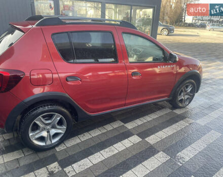 Красный Рено Сандеро, объемом двигателя 1.46 л и пробегом 55 тыс. км за 12100 $, фото 1 на Automoto.ua