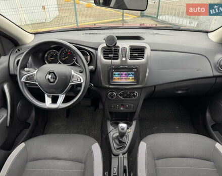 Червоний Рено Сандеро, об'ємом двигуна 0.9 л та пробігом 75 тис. км за 8890 $, фото 22 на Automoto.ua
