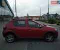 Красный Рено Сандеро, объемом двигателя 0.9 л и пробегом 59 тыс. км за 10500 $, фото 2 на Automoto.ua