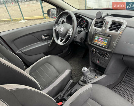 Червоний Рено Сандеро, об'ємом двигуна 0.9 л та пробігом 75 тис. км за 8890 $, фото 28 на Automoto.ua