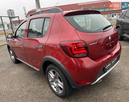 Червоний Рено Сандеро, об'ємом двигуна 0.9 л та пробігом 75 тис. км за 8890 $, фото 7 на Automoto.ua