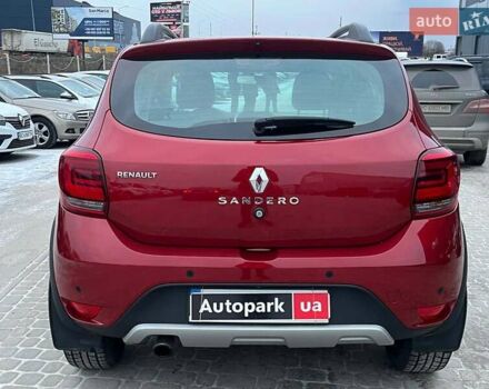 Красный Рено Сандеро, объемом двигателя 0.9 л и пробегом 47 тыс. км за 9790 $, фото 7 на Automoto.ua