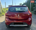 Красный Рено Сандеро, объемом двигателя 0.9 л и пробегом 72 тыс. км за 11000 $, фото 6 на Automoto.ua