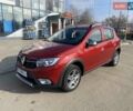 Красный Рено Сандеро, объемом двигателя 0.9 л и пробегом 47 тыс. км за 10999 $, фото 1 на Automoto.ua