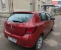 Красный Рено Сандеро, объемом двигателя 0.9 л и пробегом 18 тыс. км за 11000 $, фото 3 на Automoto.ua
