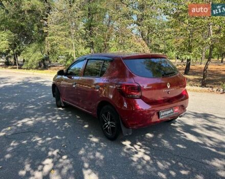 Червоний Рено Сандеро, об'ємом двигуна 1 л та пробігом 43 тис. км за 10490 $, фото 3 на Automoto.ua
