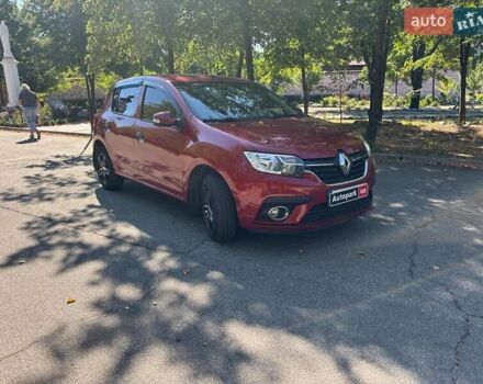 Червоний Рено Сандеро, об'ємом двигуна 1 л та пробігом 43 тис. км за 10490 $, фото 7 на Automoto.ua