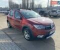 Красный Рено Сандеро, объемом двигателя 0.9 л и пробегом 47 тыс. км за 10999 $, фото 4 на Automoto.ua