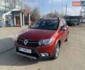 Красный Рено Сандеро, объемом двигателя 0.9 л и пробегом 47 тыс. км за 10999 $, фото 1 на Automoto.ua