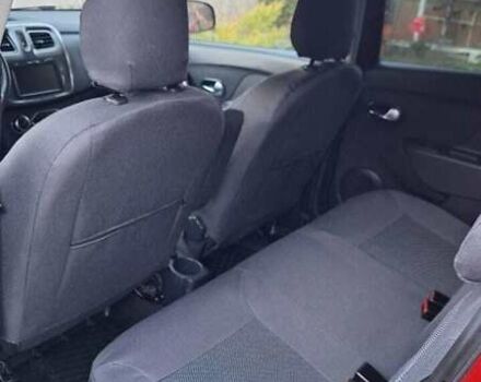 Червоний Рено Сандеро, об'ємом двигуна 0.9 л та пробігом 65 тис. км за 11500 $, фото 21 на Automoto.ua