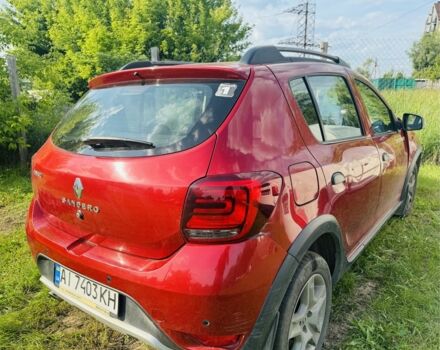 Красный Рено Сандеро, объемом двигателя 0.9 л и пробегом 105 тыс. км за 4450 $, фото 5 на Automoto.ua