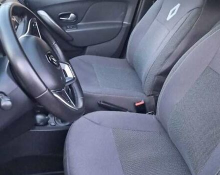 Червоний Рено Сандеро, об'ємом двигуна 0.9 л та пробігом 65 тис. км за 11500 $, фото 22 на Automoto.ua