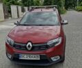 Красный Рено Сандеро, объемом двигателя 0.9 л и пробегом 108 тыс. км за 11500 $, фото 1 на Automoto.ua