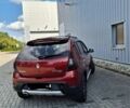 Красный Рено Сандеро, объемом двигателя 1.6 л и пробегом 115 тыс. км за 5800 $, фото 1 на Automoto.ua