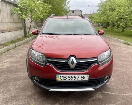 Красный Рено Сандеро, объемом двигателя 1.5 л и пробегом 122 тыс. км за 7800 $, фото 1 на Automoto.ua