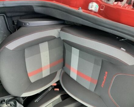 Червоний Рено Сандеро, об'ємом двигуна 0.09 л та пробігом 40 тис. км за 10800 $, фото 20 на Automoto.ua