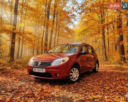 Червоний Рено Сандеро, об'ємом двигуна 1.39 л та пробігом 111 тис. км за 6200 $, фото 1 на Automoto.ua