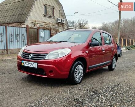 Червоний Рено Сандеро, об'ємом двигуна 1.39 л та пробігом 178 тис. км за 4850 $, фото 1 на Automoto.ua