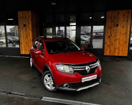 Красный Рено Сандеро, объемом двигателя 1.6 л и пробегом 206 тыс. км за 7299 $, фото 1 на Automoto.ua