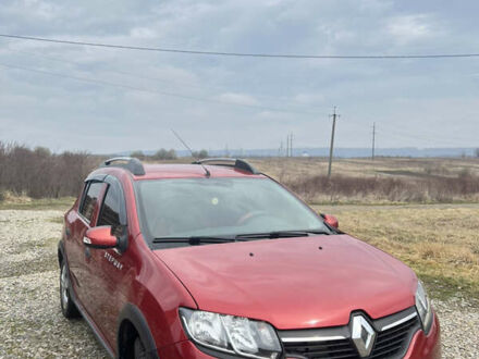 Рено Сандеро 2013 у Івано-Франківську на Automoto.ua Червоний Рено Сандеро, об'ємом двигуна 1.6 л та пробігом 177 тис. км за 7000 $, фото 1 на Automoto.ua