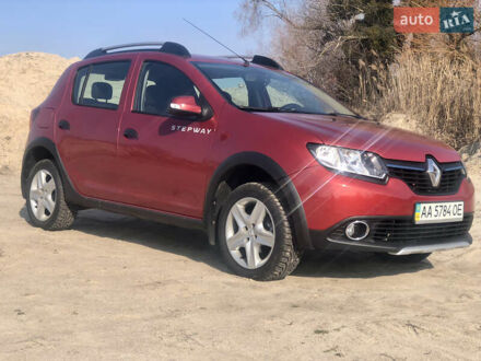 Рено Сандеро 2013 у Белой Церкве на Automoto.ua Червоний Рено Сандеро, об'ємом двигуна 1.46 л та пробігом 134 тис. км за 8200 $, фото 1 на Automoto.ua