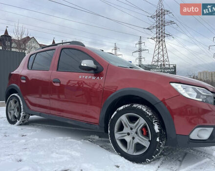 Червоний Рено Сандеро, об'ємом двигуна 1.46 л та пробігом 164 тис. км за 10000 $, фото 1 на Automoto.ua